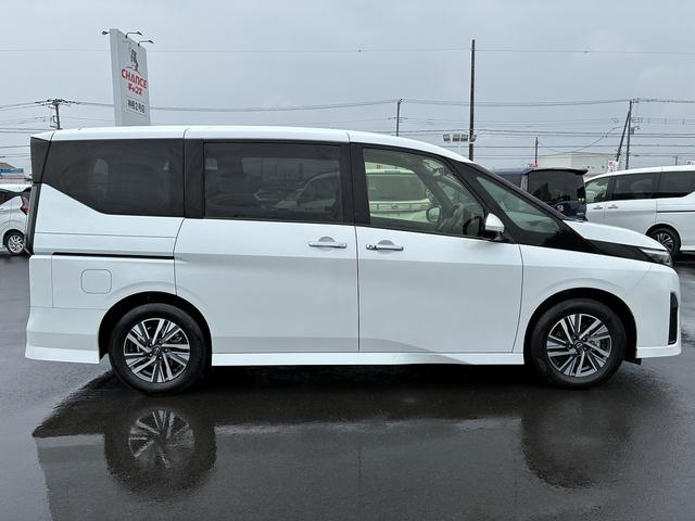 NISSAN SERENA HIGHWAY STAR V