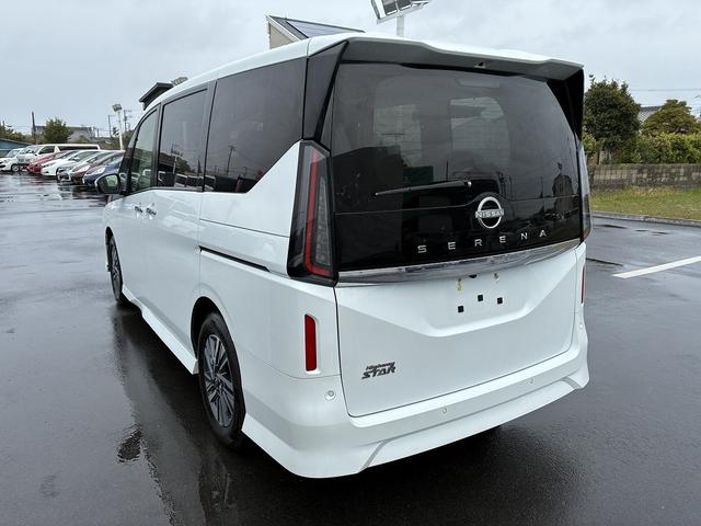 NISSAN SERENA HIGHWAY STAR V