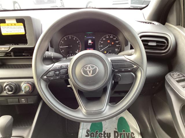 TOYOTA YARIS X