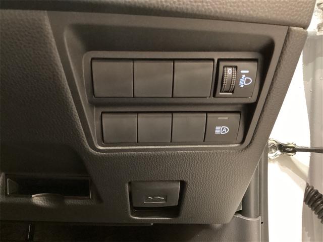 TOYOTA YARIS X