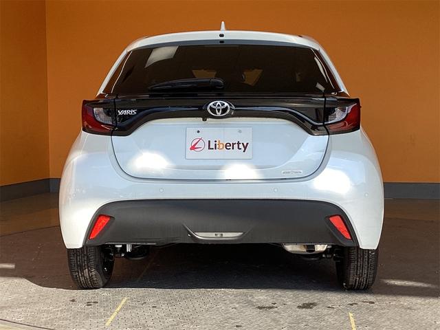 TOYOTA YARIS X