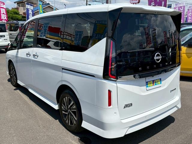 NISSAN SERENA E-POWER HIGHWAY STAR V