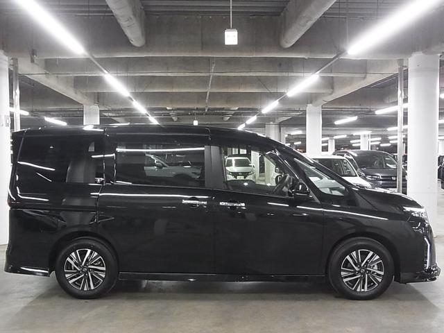 NISSAN SERENA E-POWER HIGHWAY STAR V