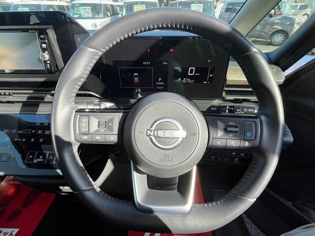 NISSAN SERENA E-POWER HIGHWAY STAR V