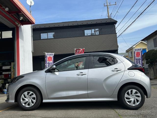 TOYOTA YARIS X