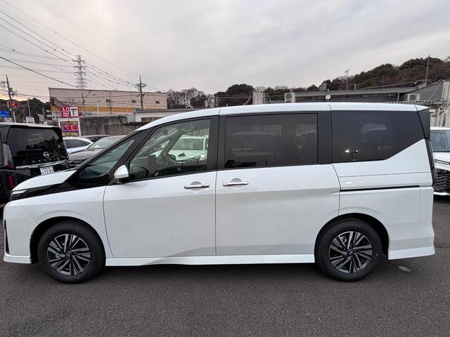 NISSAN SERENA HIGHWAY STAR V