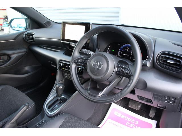 TOYOTA YARIS HYBRID Z