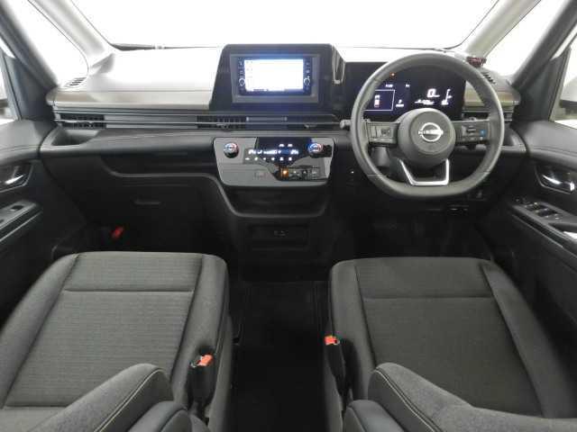 NISSAN SERENA HIGHWAY STAR V