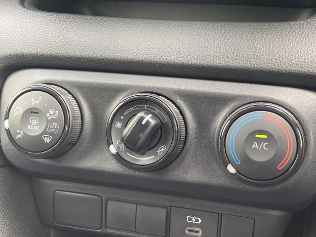 TOYOTA YARIS X