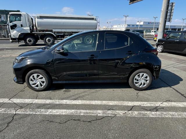 TOYOTA YARIS X