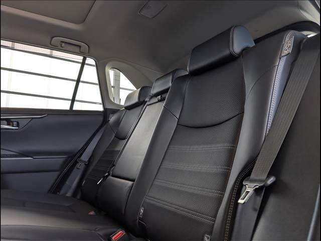 TOYOTA RAV4 HYBRID G