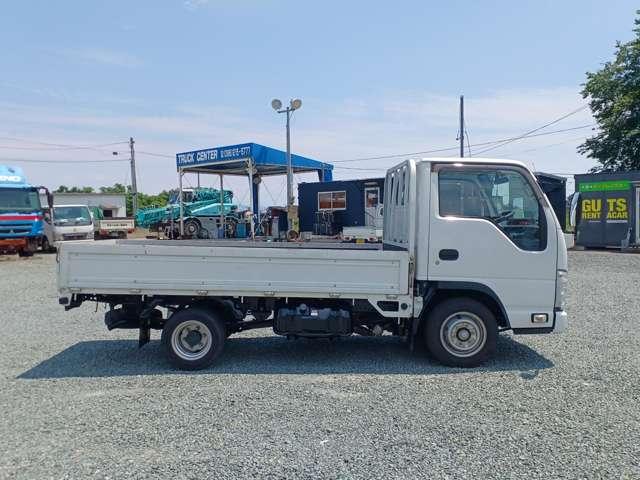 ISUZU ELF TRUCK FULL FLATLOW