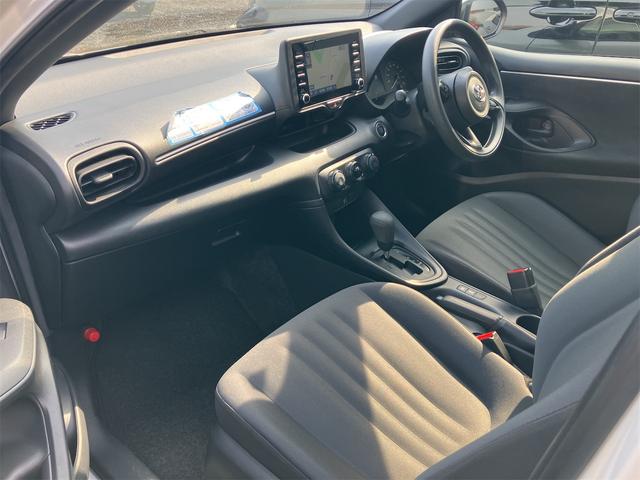 TOYOTA YARIS X