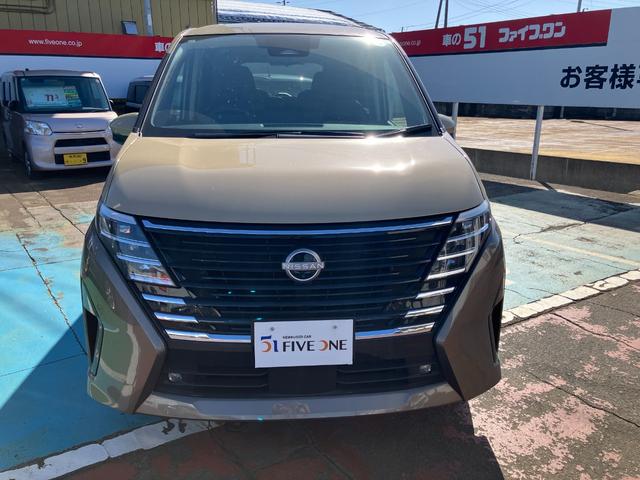 NISSAN SERENA E-4ORCE HIGHWAY STAR V
