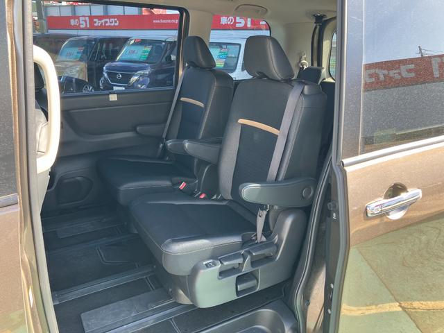 NISSAN SERENA E-4ORCE HIGHWAY STAR V