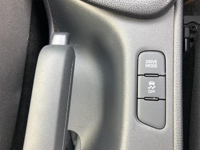 TOYOTA YARIS X