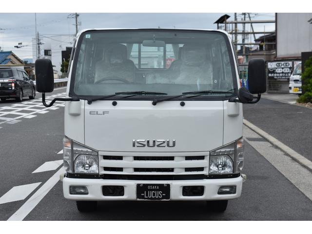 ISUZU ELF TRUCK DOUBLE CAB
