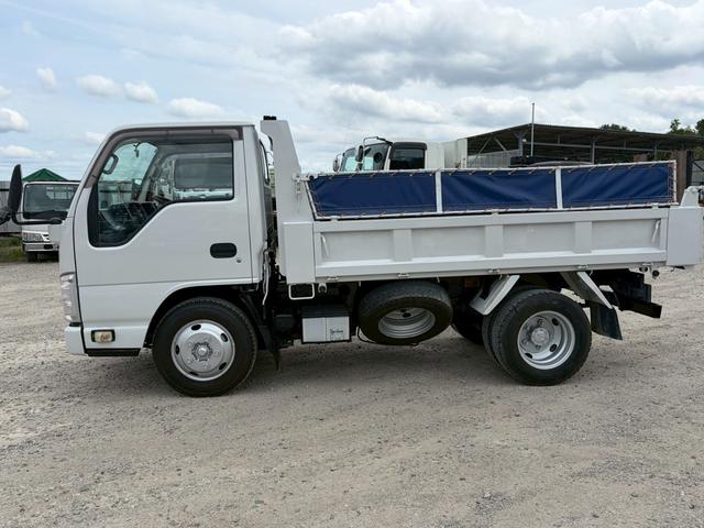 ISUZU ELF TRUCK DUMP