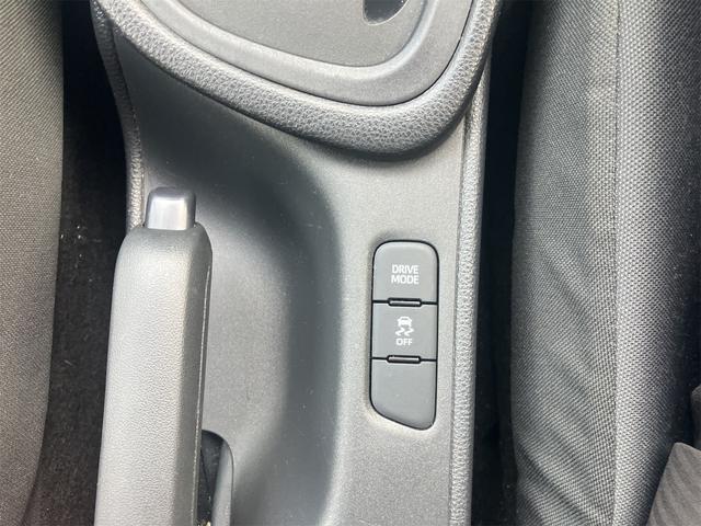 TOYOTA YARIS X