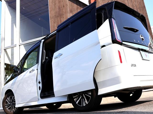 NISSAN SERENA E-POWER HIGHWAY STAR V