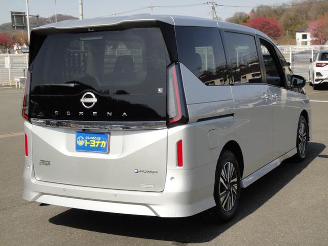 NISSAN SERENA E-POWER HIGHWAY STAR V