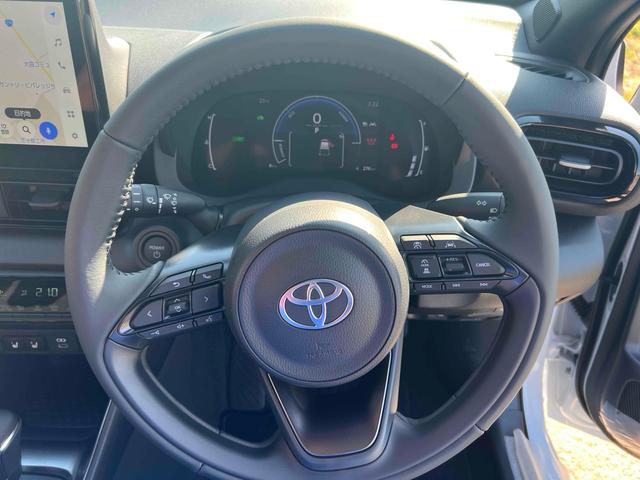 TOYOTA YARIS HYBRID Z