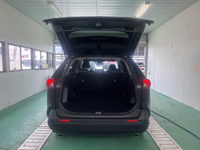 TOYOTA RAV4 HYBRID ADVENTURE OFFROAD PACKAGE II