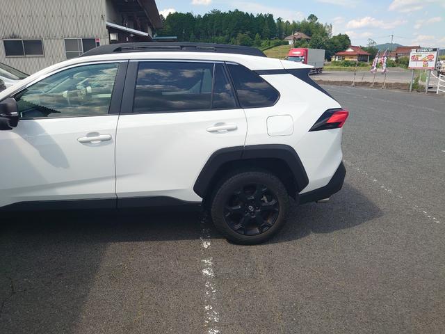 TOYOTA RAV4 ADVENTURE OFFROAD PACKAGE II