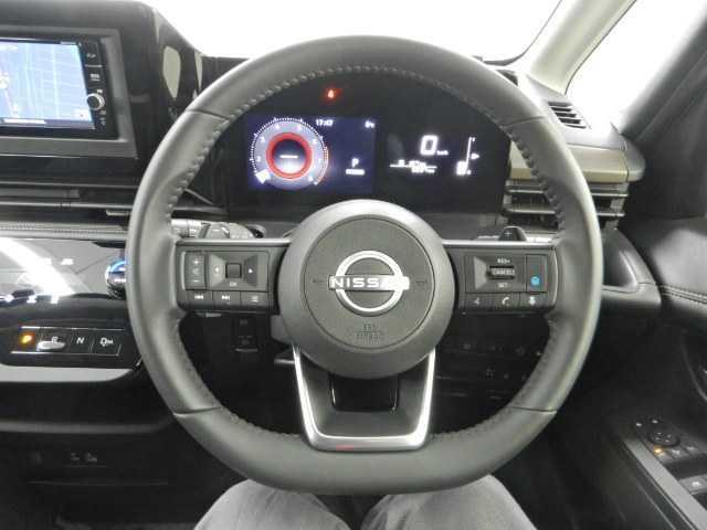 NISSAN SERENA HIGHWAY STAR V