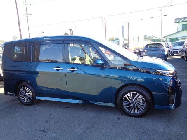 NISSAN SERENA E-POWER HIGHWAY STAR V