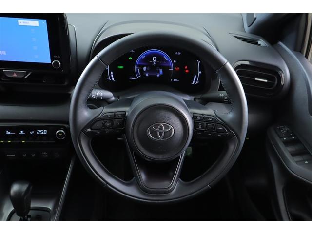TOYOTA YARIS HYBRID Z