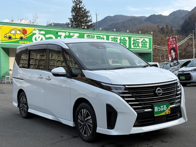 NISSAN SERENA E-POWER HIGHWAY STAR V