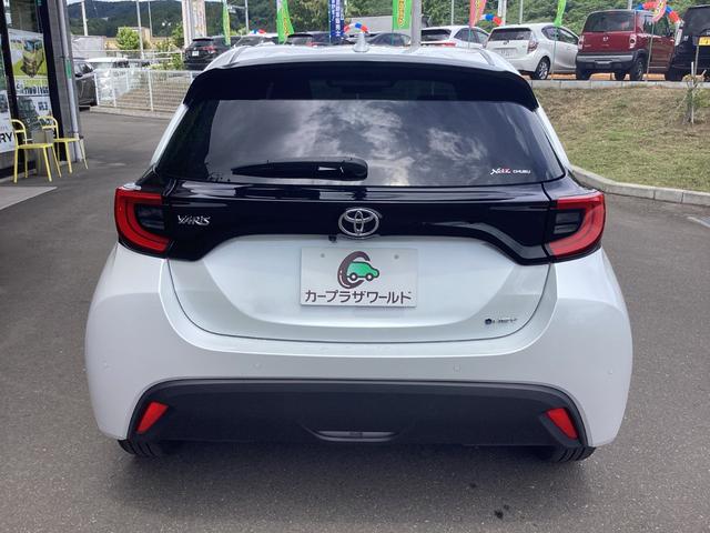 TOYOTA YARIS HYBRID Z