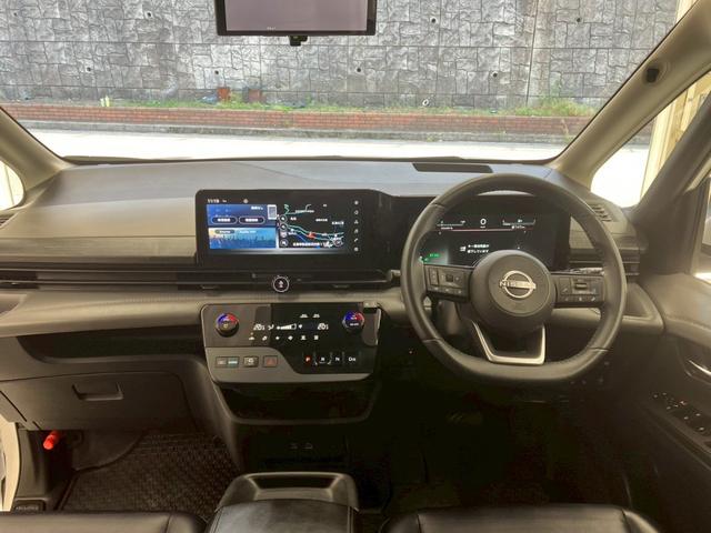NISSAN SERENA E-POWER LUXION