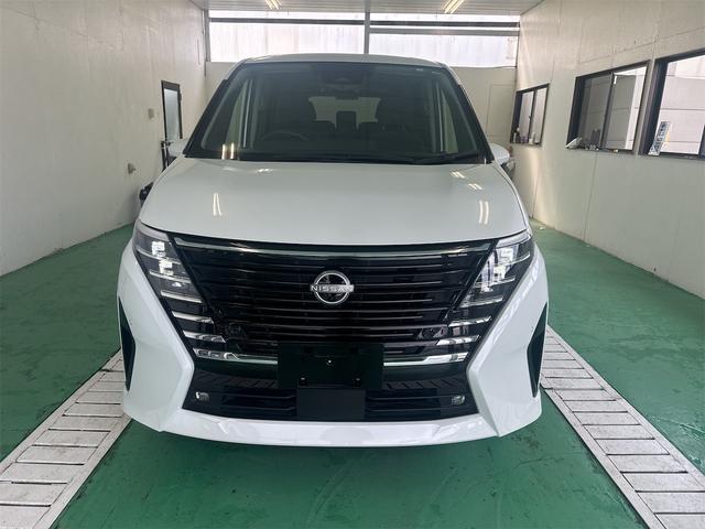 NISSAN SERENA E-POWER HIGHWAY STAR V