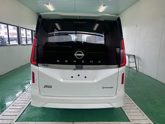 NISSAN SERENA E-POWER HIGHWAY STAR V