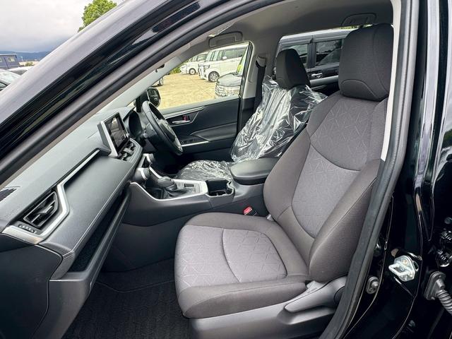 TOYOTA RAV4 X