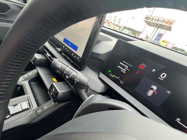 TOYOTA RAV4 Z