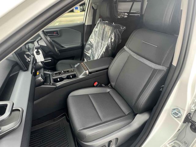 TOYOTA RAV4 Z