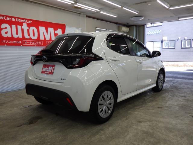 TOYOTA YARIS HYBRID X