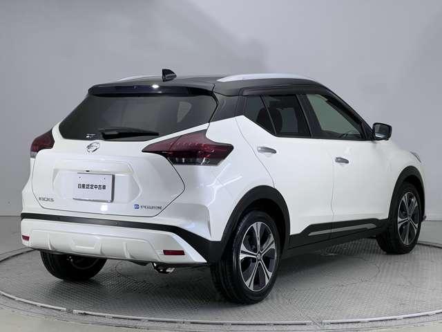 NISSAN KICKS X
