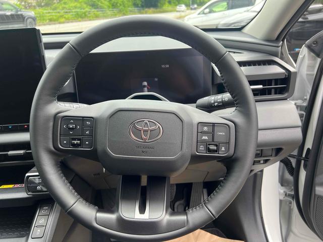 TOYOTA RAV4 Z