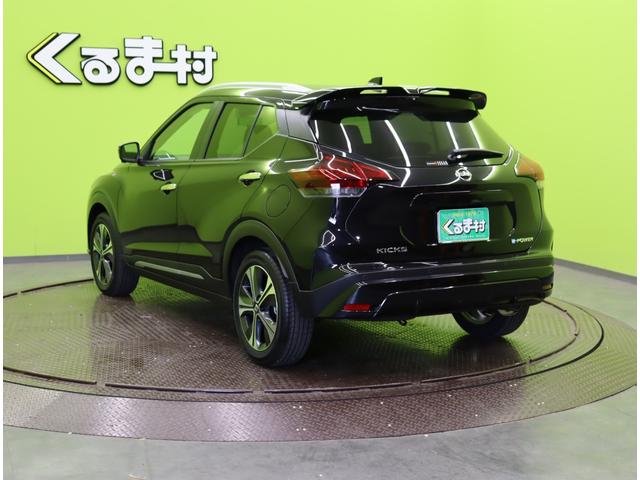 NISSAN KICKS X TWO TONE INTERIOR EDITION