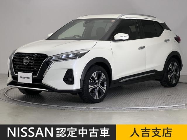 NISSAN KICKS X FOUR