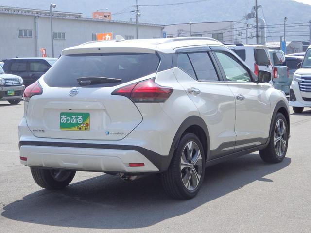 NISSAN KICKS X