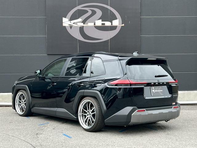TOYOTA RAV4 ADVENTURE