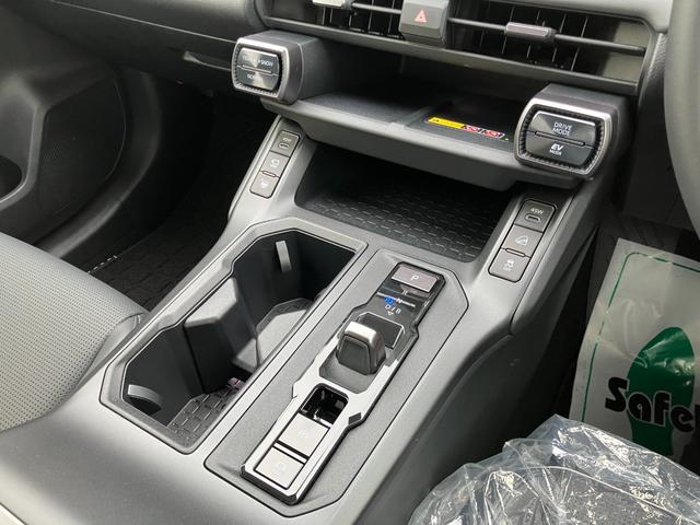TOYOTA RAV4 Z