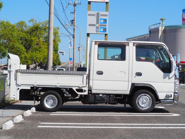 ISUZU ELF TRUCK DOUBLE CAB FLATLOW