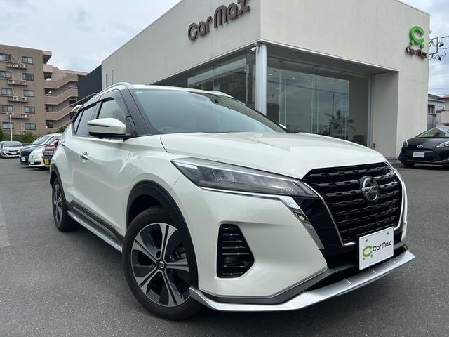 NISSAN KICKS X TWO TONE INTERIOR EDITION