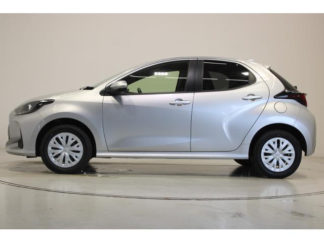 TOYOTA YARIS HYBRID X